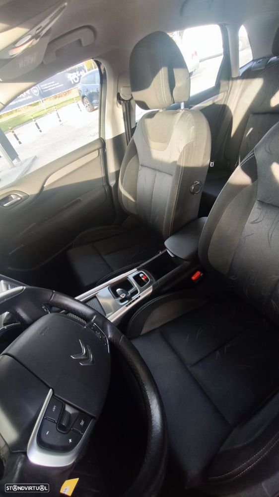 Citroën C4 e-HDi 115 ETG6 Business Class - 17