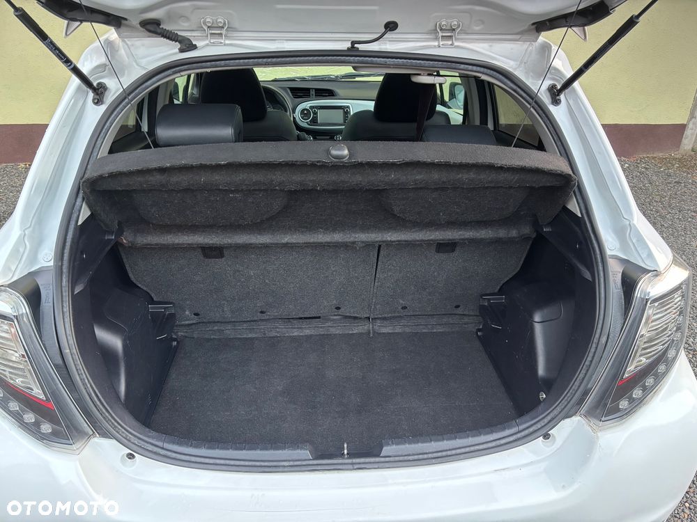 Toyota Yaris - 6