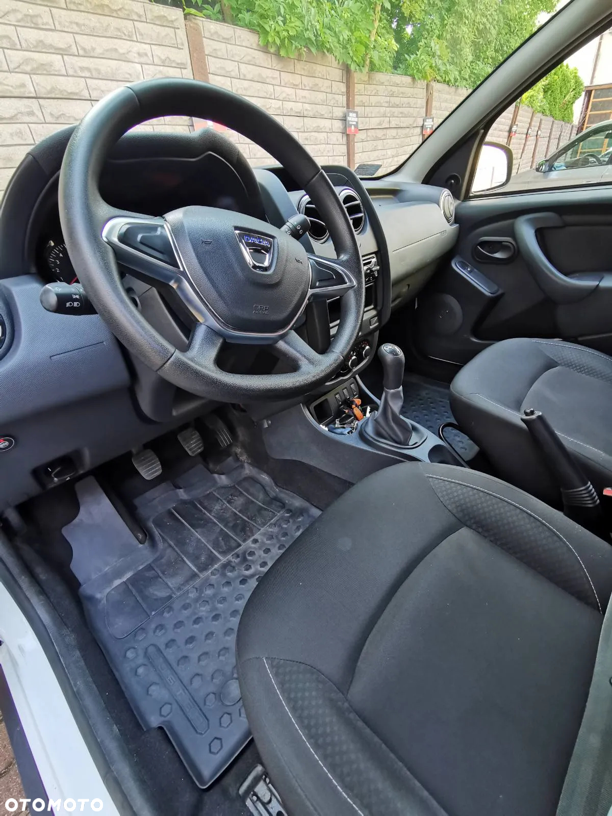 Dacia Duster 1.6 SCe Access S&S - 5