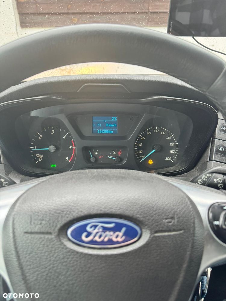 Ford Transit - 11