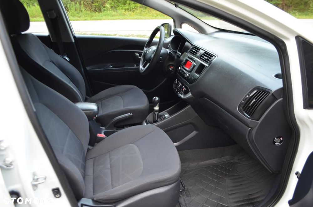 Kia Rio 1.2 L - 31