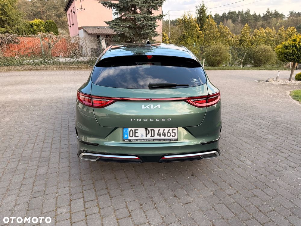 Kia ProCeed 1.5 T-GDI DCT7 OPF GT LINE - 6