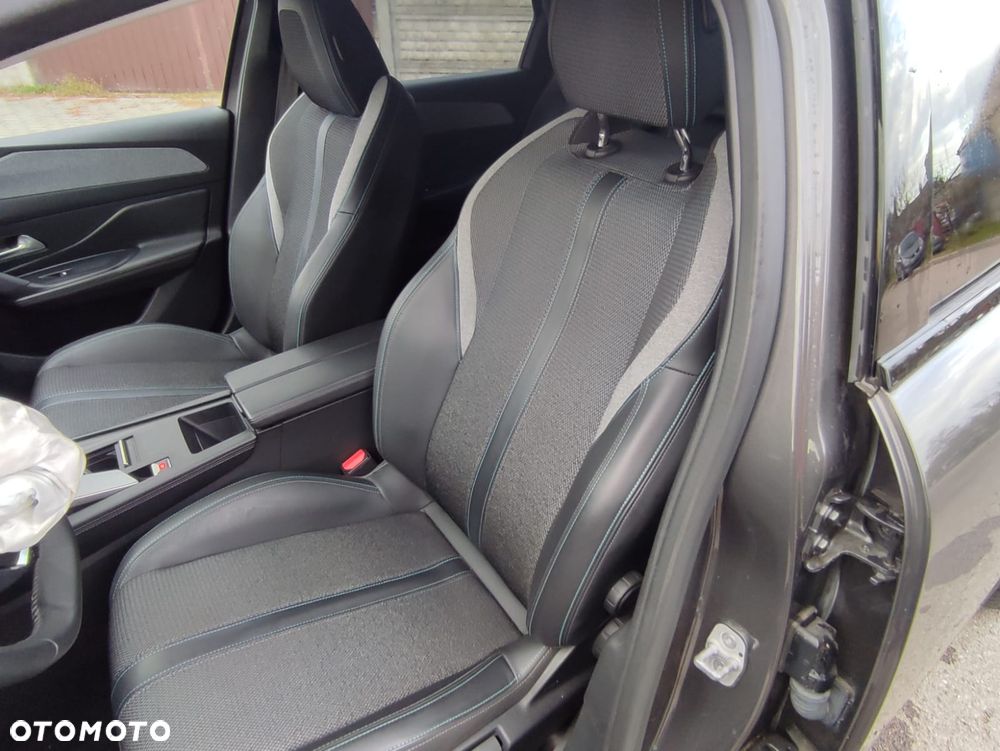 Peugeot 308 - 19