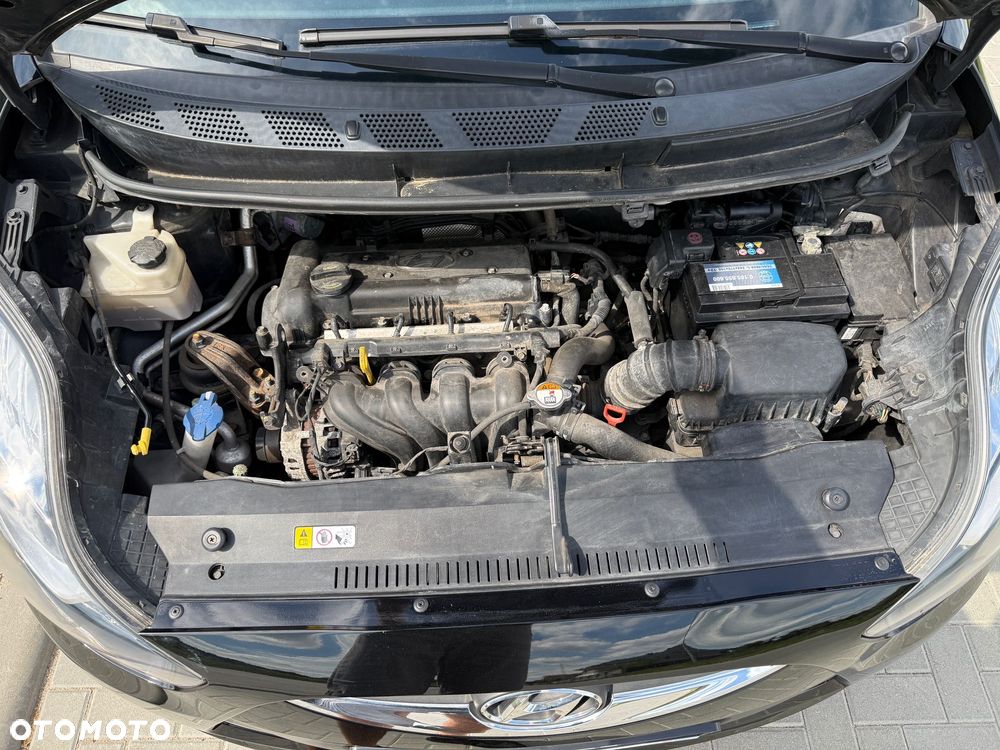 Hyundai ix20 - 22