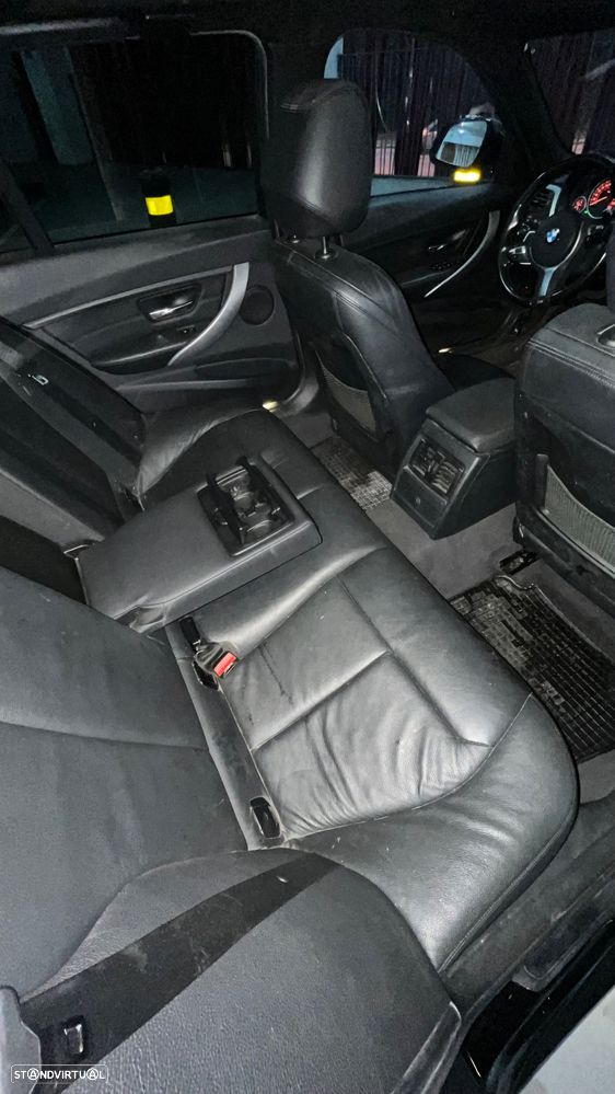 BMW 320 d Auto Pack M - 18