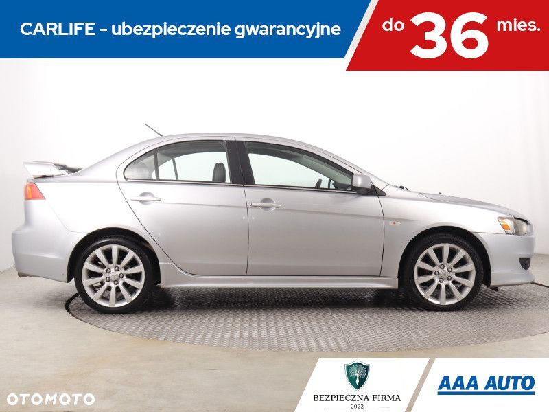 Mitsubishi Lancer - 8