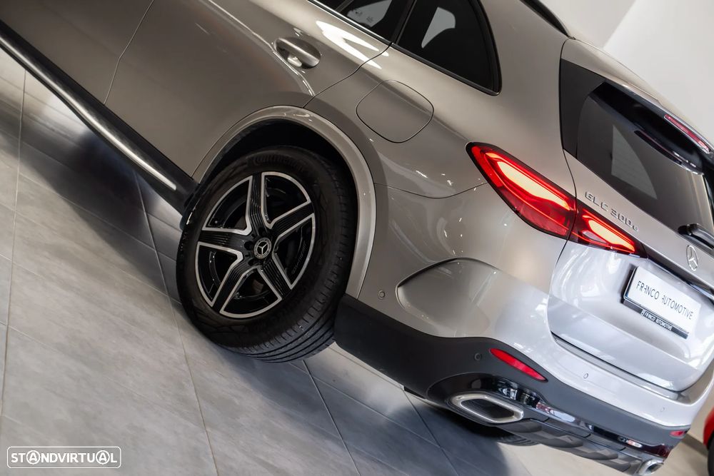 Mercedes-Benz GLC 300 e 4Matic - 7