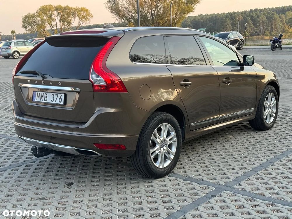 Volvo XC 60 D4 Summum - 3
