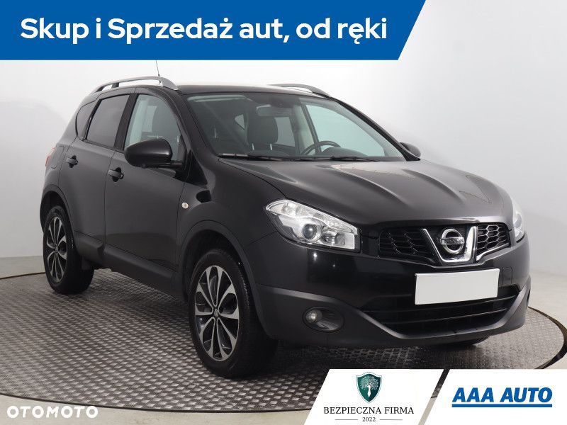 Nissan Qashqai - 2