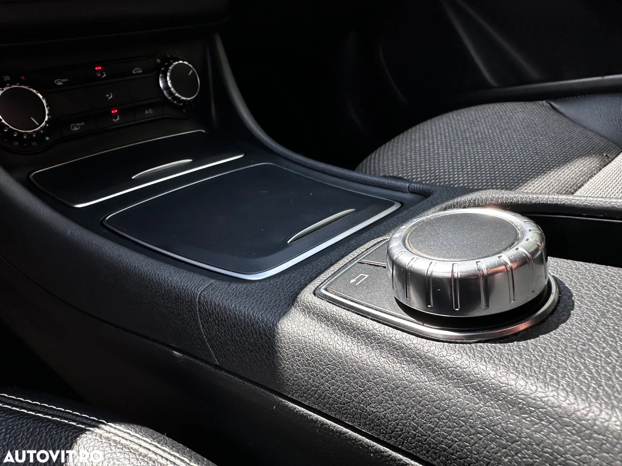 Mercedes-Benz CLA 200 (CDI) d 7G-DCT - 28