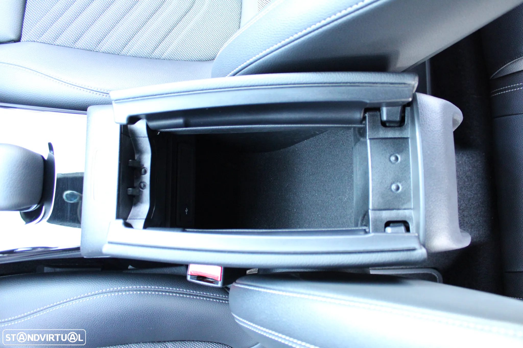 Mercedes-Benz A 180 d Style Plus Aut. - 33