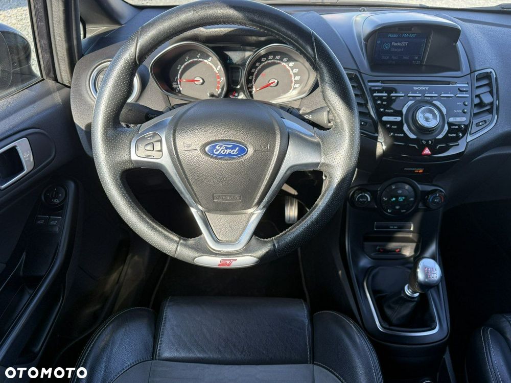 Ford Fiesta ST - 5