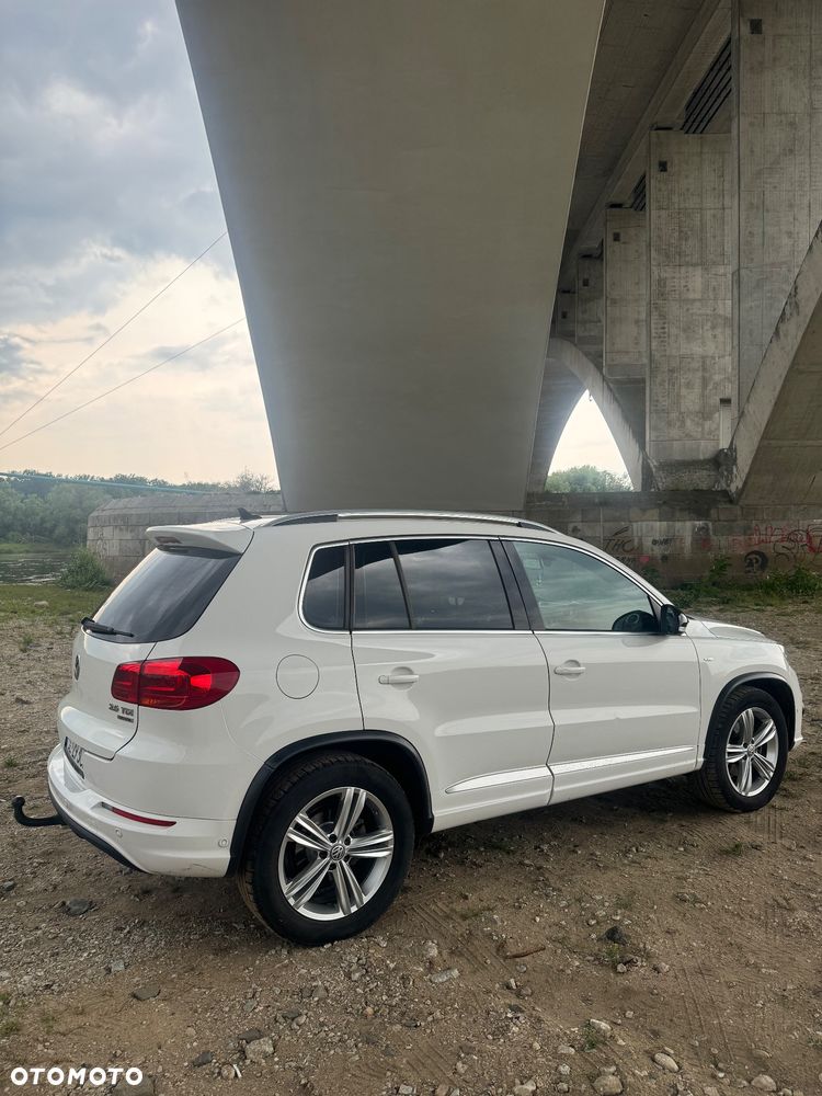 Volkswagen Tiguan 2.0 TDI 4Mot Perfectline R-Style DSG - 14