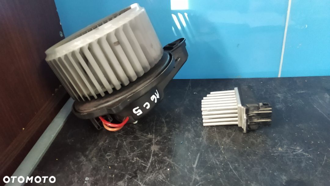 Dmuchawa nawiewu Audi A6C5 0130111202 - 1