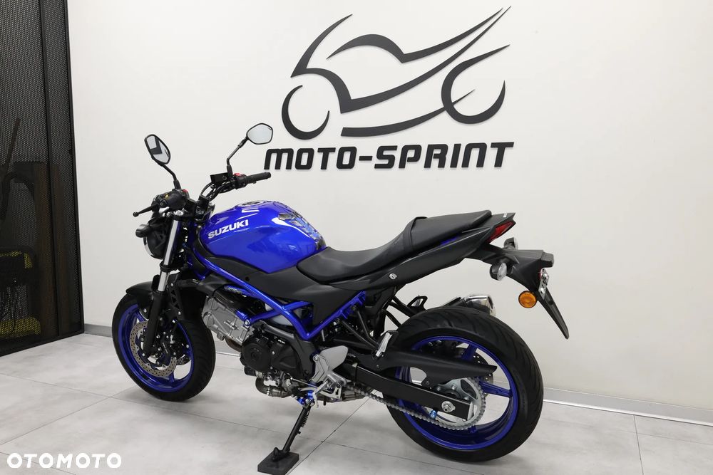 Suzuki SV - 9