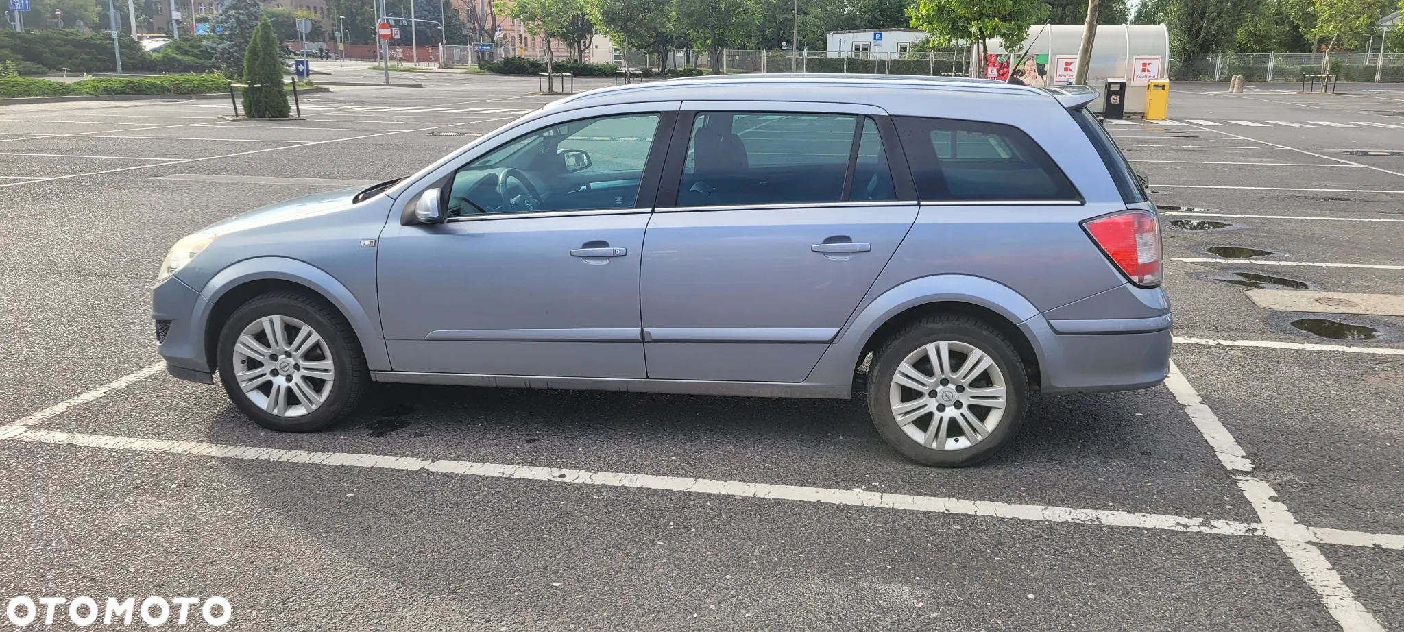 Opel Astra III 1.8 Cosmo - 3