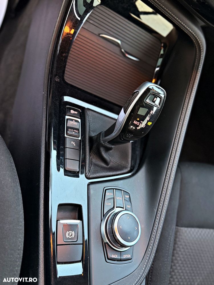 BMW X2 sDrive18d Aut. Advantage Plus - 17