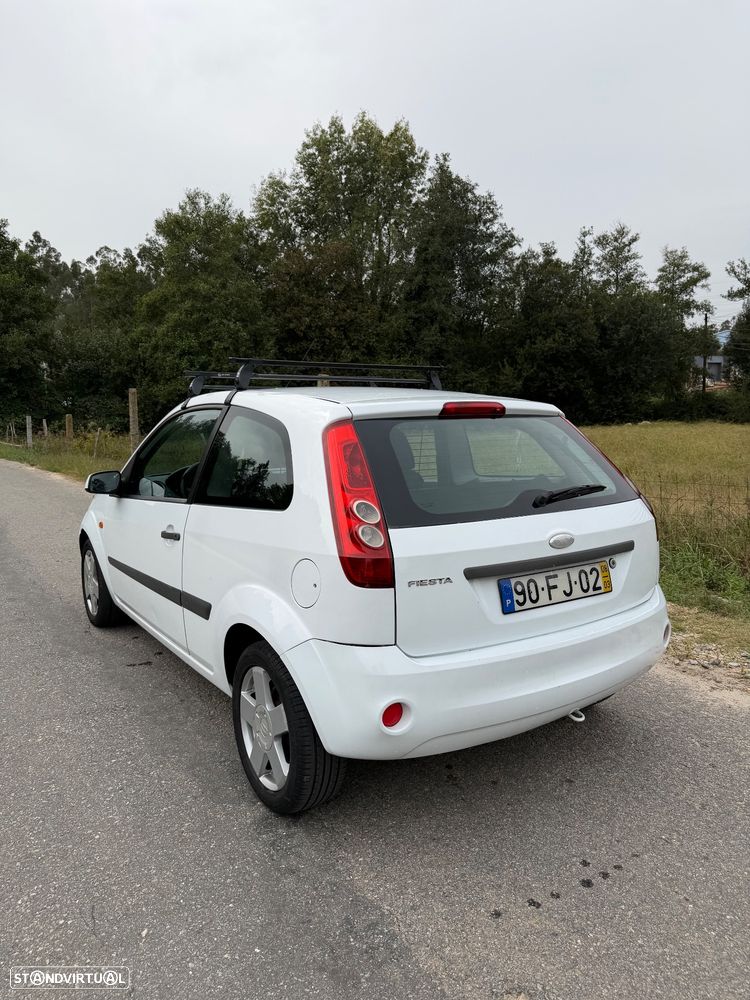 Ford Fiesta 1.4 TDCi Titanium - 7