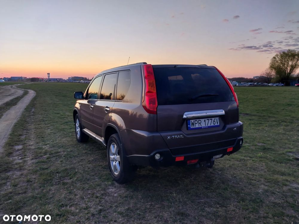 Nissan X-Trail 2.0 dCi LE Platinum - 10