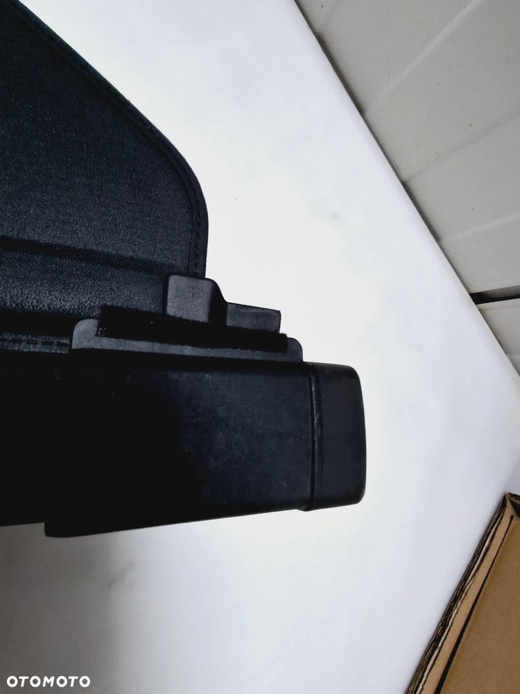 SPRZEDAM MERCEDES B-KLASA W246 ROLETA BAGAŻNIKA 2011-2018 ROK - 2