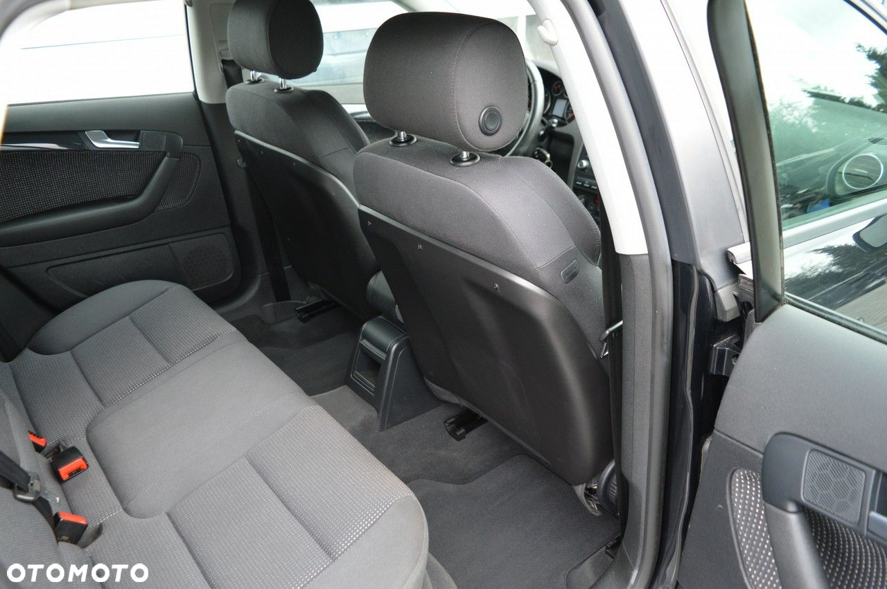 Audi A3 2.0 TDI Sportback Ambiente - 28