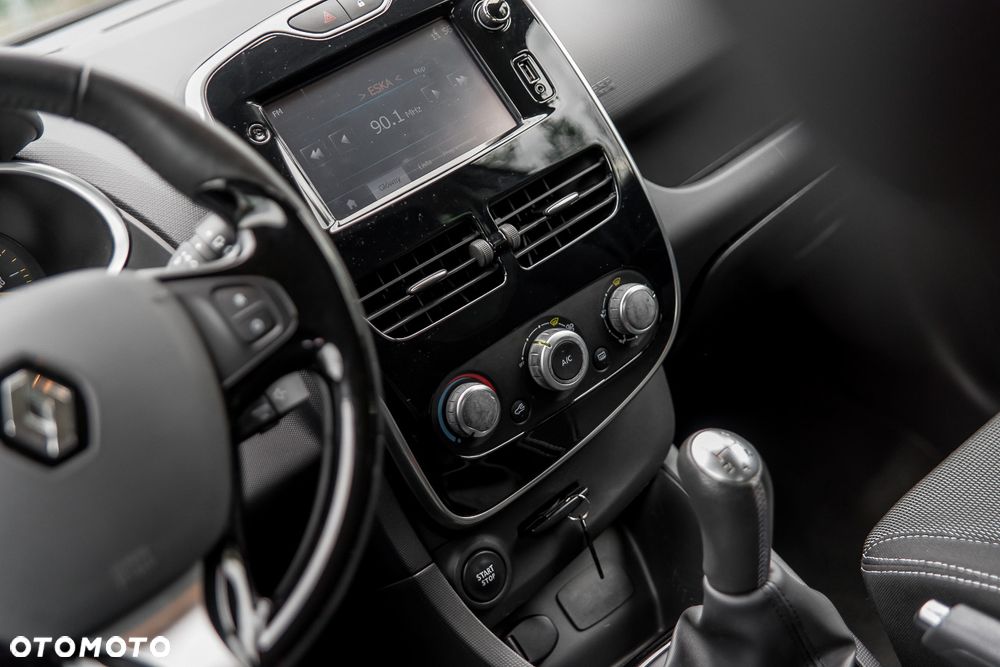 Renault Clio 0.9 Energy TCe Limited EU6 - 25