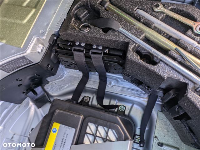 Volkswagen Touareg 6.0 W12 Automatik Sport Edition - 18