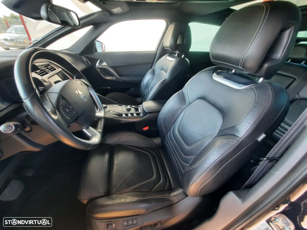 Citroën DS5 2.0 HDi Hy4 So Chic CMP6 88g - 42