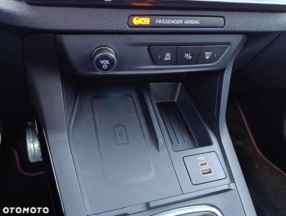 Ford Puma 1.0 EcoBoost mHEV ST-Line X DCT - 33