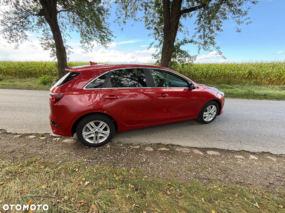 Kia Ceed 1.6 CRDi (48V Mild-Hybrid) Platinum - 7