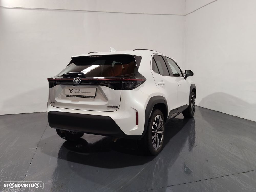 Toyota Yaris Cross 1.5 HDF Luxury - 19