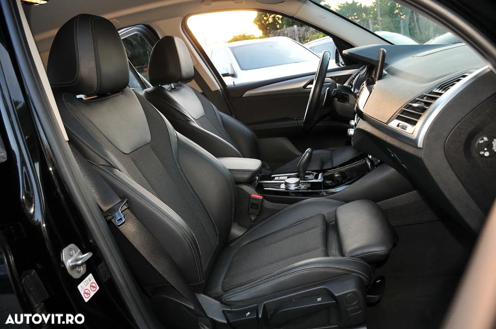 BMW X3 xDrive20d AT MHEV - 25