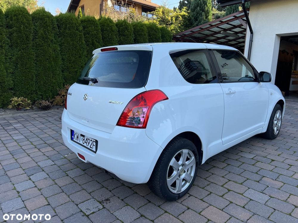 Suzuki Swift 1.3 GLX / Comfort - 5