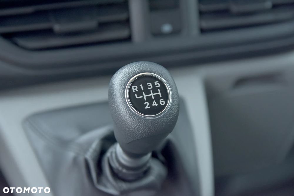 Ford TRANSIT CUSTOM 2.0 EcoBlue 136KM M6 FWD VAN TREND 320 L2 - 14