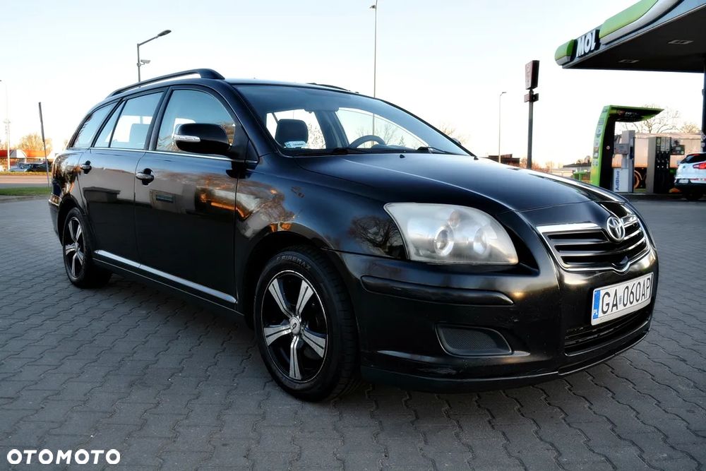 Toyota Avensis 2.0 D-4D Luna - 10