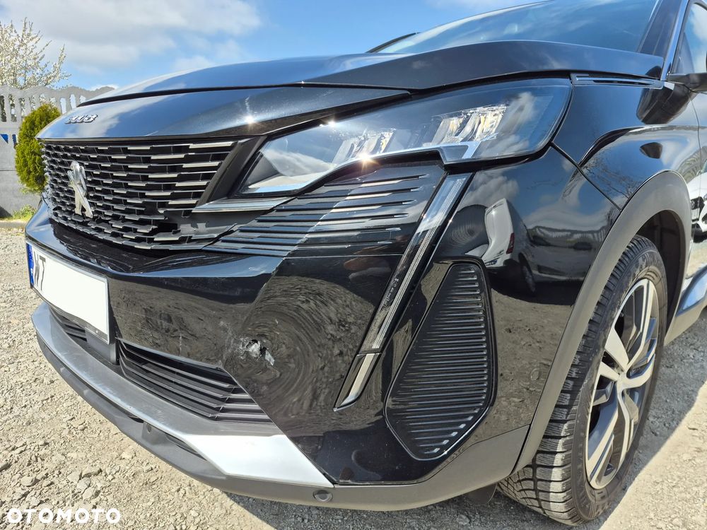 Peugeot 3008 1.2 PureTech Allure S&S EAT8 - 32
