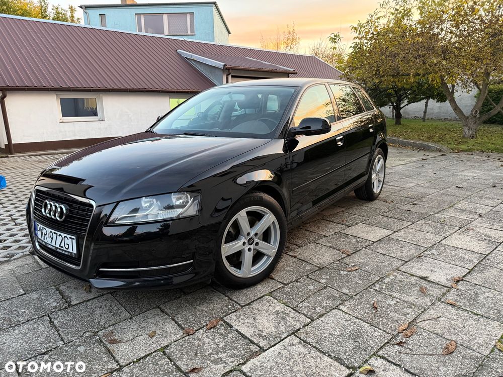 Audi A3 Sportback 2.0 TDI DPF S tronic Ambiente - 1