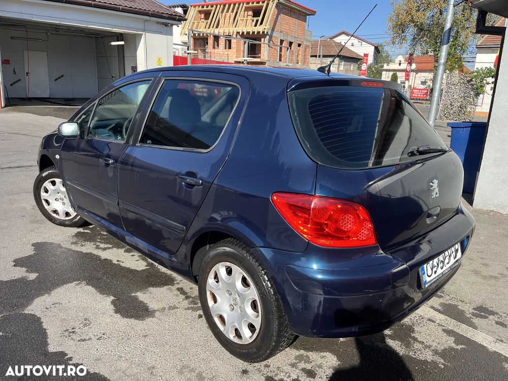 Peugeot 307 1.6 XT - 8