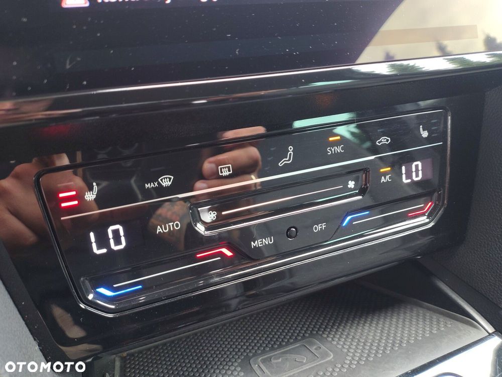 Volkswagen Passat - 28