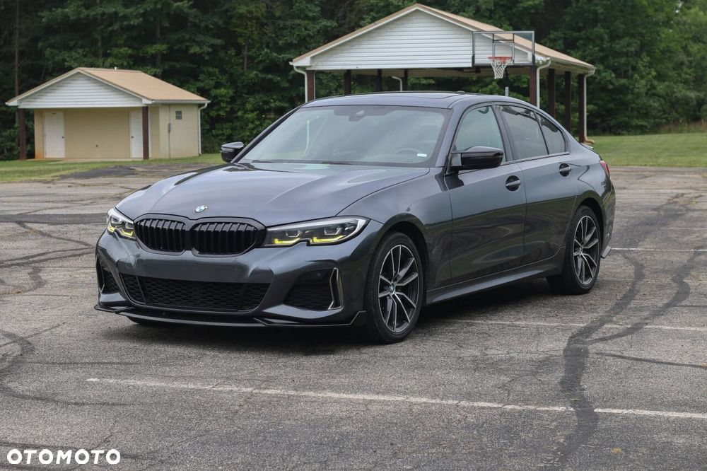 BMW Seria 3 330i xDrive M Sport - 3