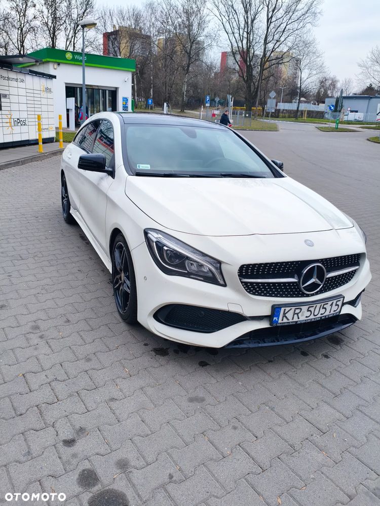 Mercedes-Benz CLA 200 7G-DCT AMG Line - 2