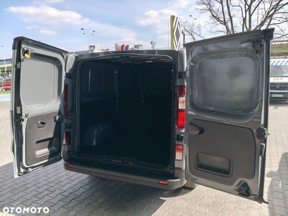 Renault Trafic - 6