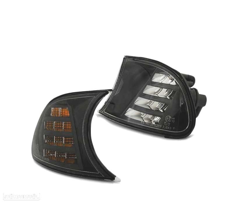 PISCAS FRONTAIS LED PARA BMW E46 99-01 C C BLACK PRETO - 1