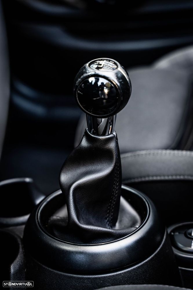 MINI Cabrio Cooper Sidewalk Special Edition - 22