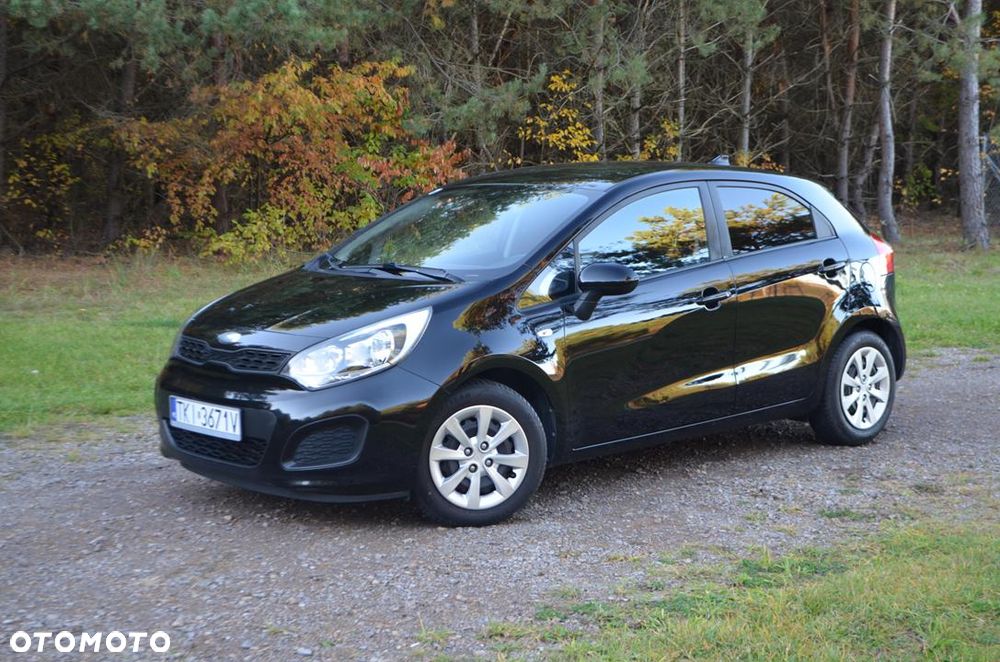 Kia Rio - 3