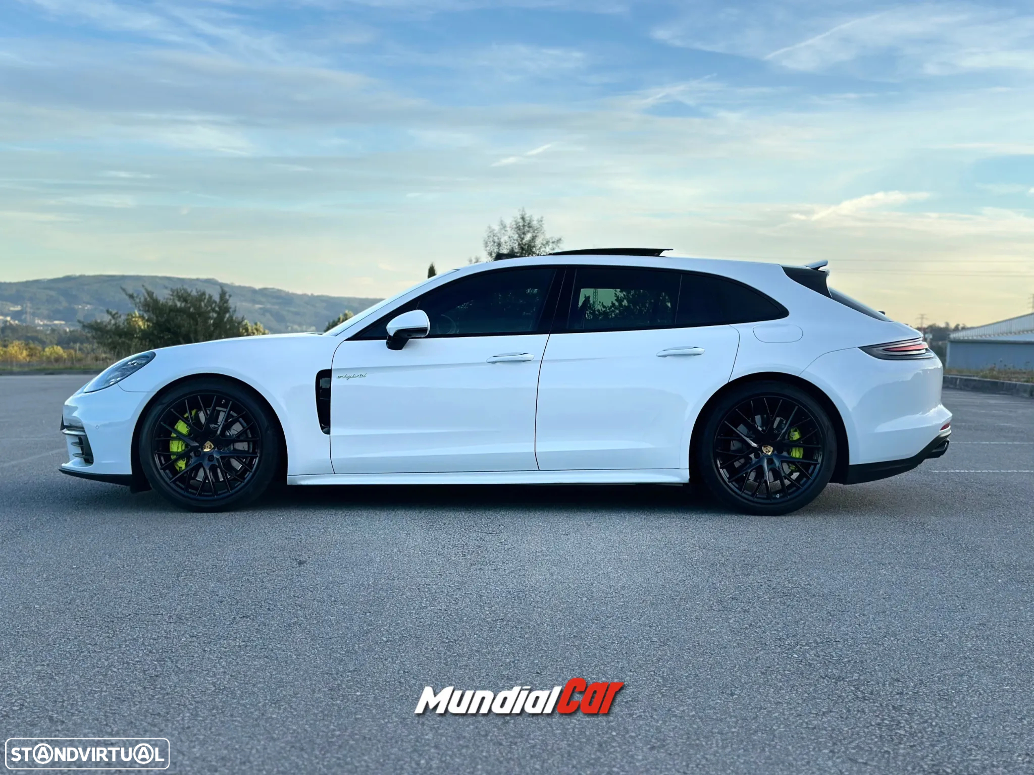 Porsche Panamera Sport Turismo - 11