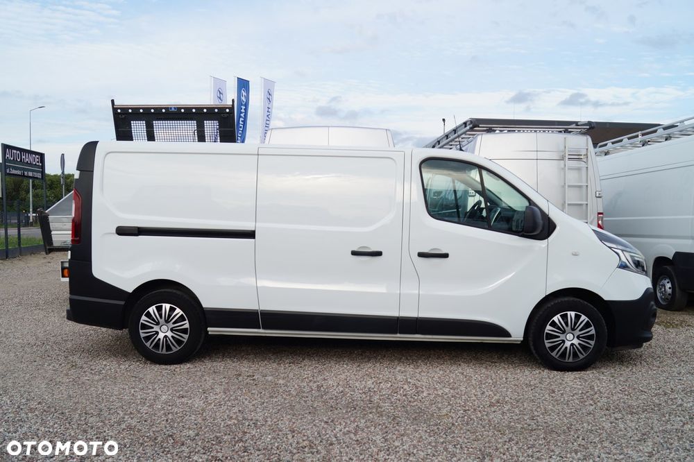 Renault Trafic - 9