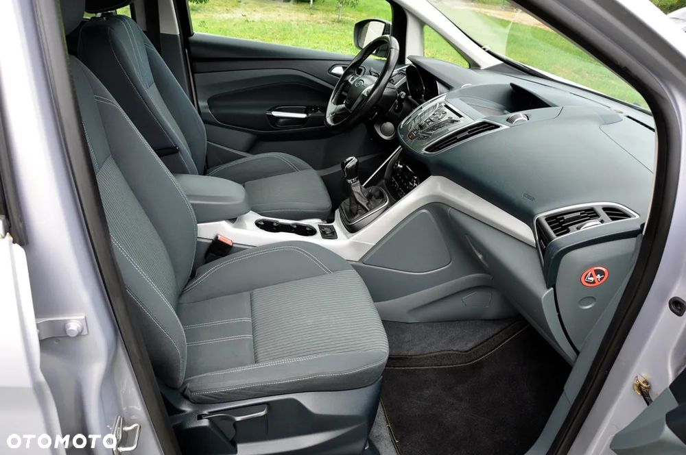 Ford C-MAX 1.6 Ti-VCT Titanium - 11