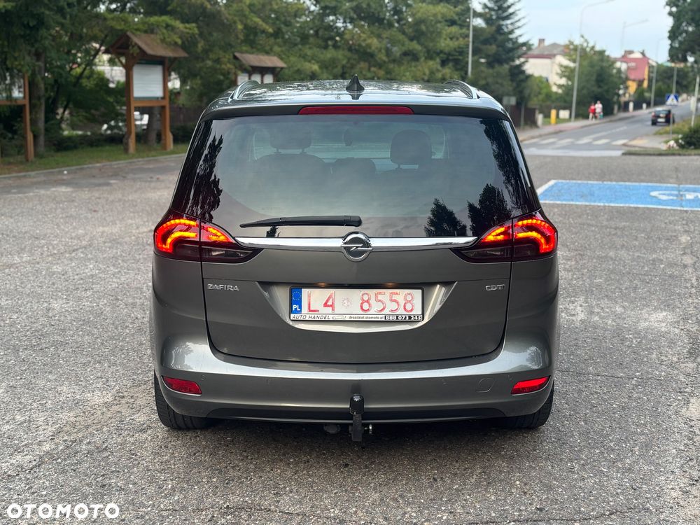 Opel Zafira - 24