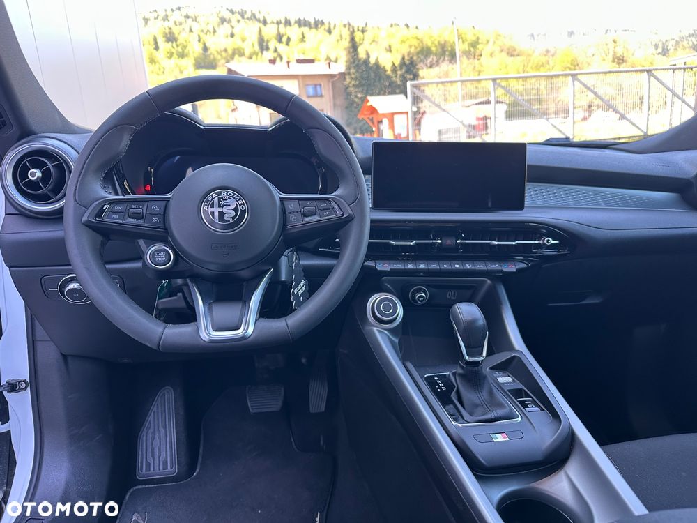 Alfa Romeo Tonale 1.5 T4 GSE mHEV Super DCT - 7